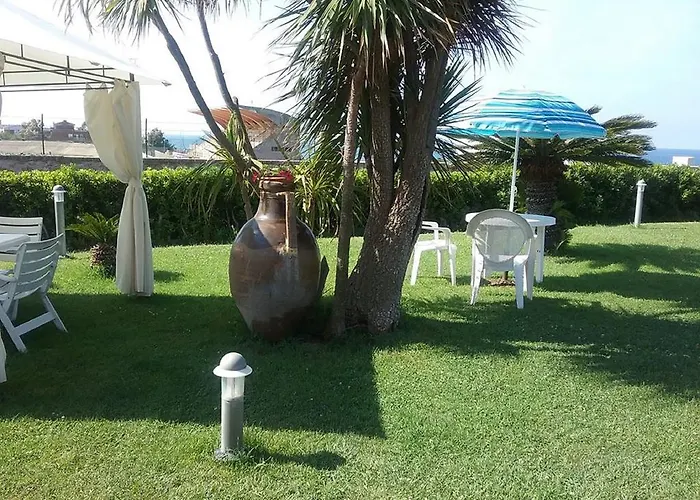 Bed & Breakfast La Stanza Di Sara Civitavecchia