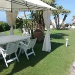 La Stanza Di Sara Frühstückspension Civitavecchia